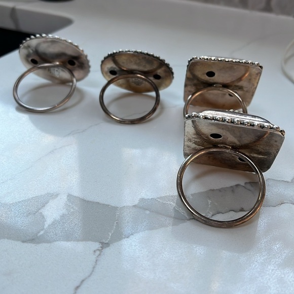 Twos Company Set of 4 Silver Plated Napkin Rings w Multiple Color Stone Inserts - Picture 8 of 8